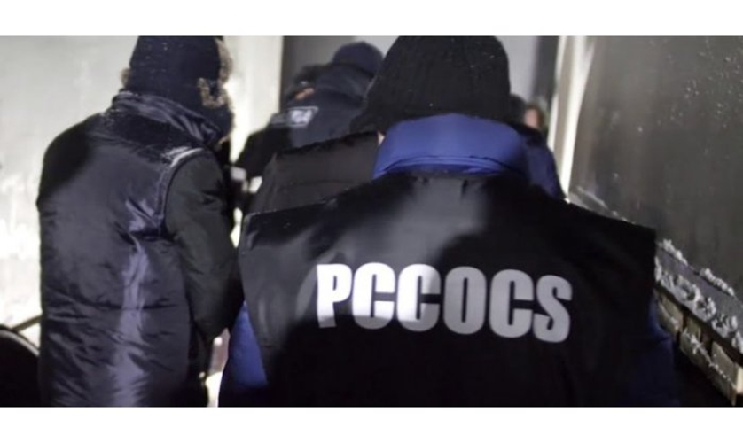 Прокуратура проводит обыски у бывшего министра внутренних дел по делу о незаконном обогащении