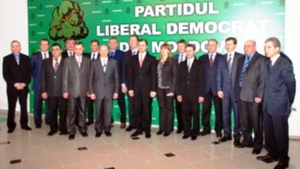 Бывшие члены ЛДПМ начали кампанию против Влада Филата