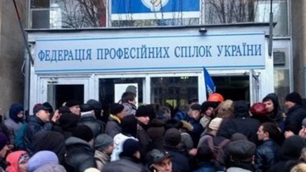 На Майдане произошёл взрыв