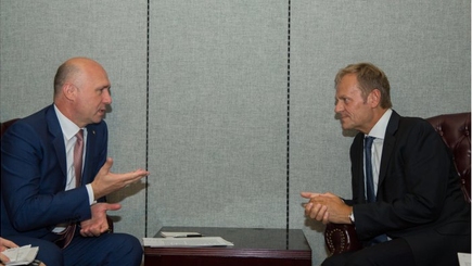 Дональд Туск: ЕС поддерживает молдавское правительство в проведении реформ