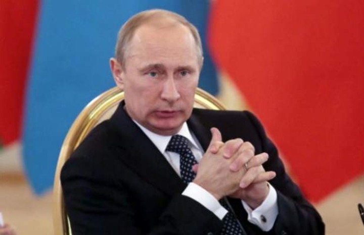 Проект договора о пpинятии в cocтав РФ Крыма одобрен Путиным
