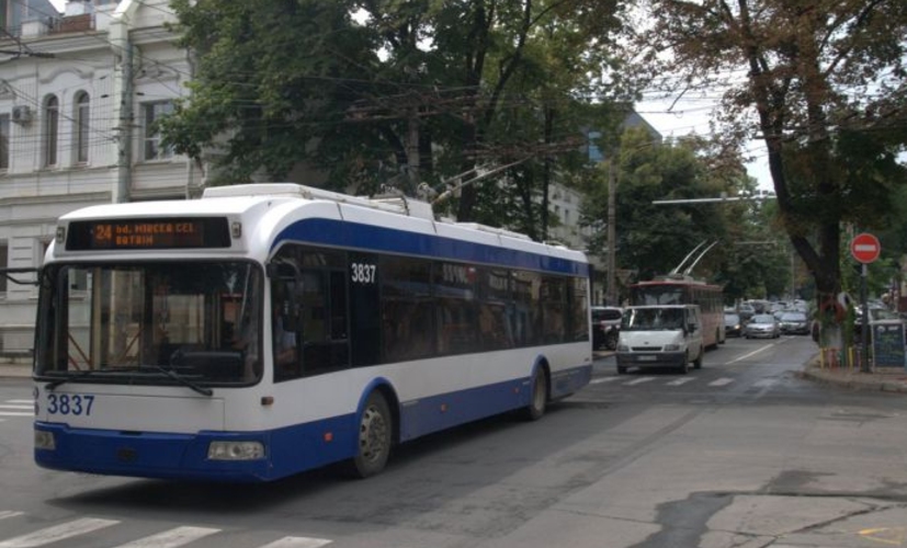 С 2015 года в столичном общественном транспорте введут новый проездной