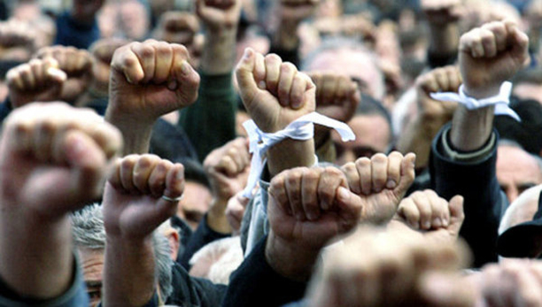 Власть доигралась!? Даже импотентные профсоюзы угрожают  протестами…