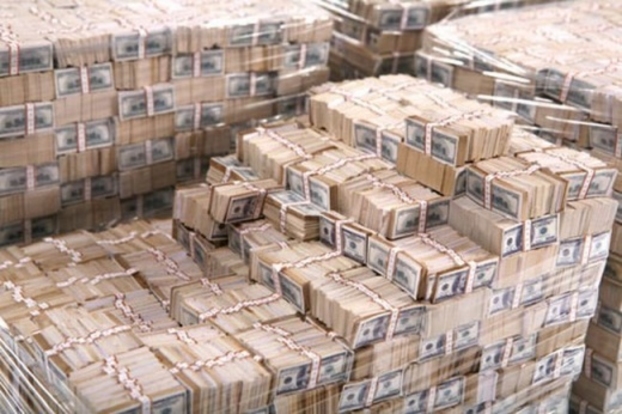 У нас в запасе 2,7 миллиарда долларов