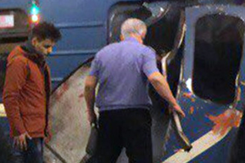 В метро Санкт-Петербурга произошел взрыв  (обновление 16.00)