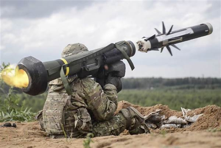Пентагон рекомендовал Белому дому передать Украине летальное оружие