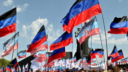 Жители Донбасса признали ДНР и ЛНР частью Украины