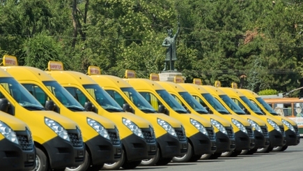 Микроавтобусы, подаренные правительством Румынии, переданы учебным заведениям Гагаузии