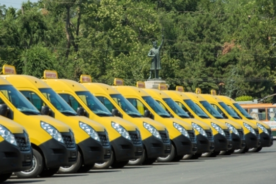 Микроавтобусы, подаренные правительством Румынии, переданы учебным заведениям Гагаузии