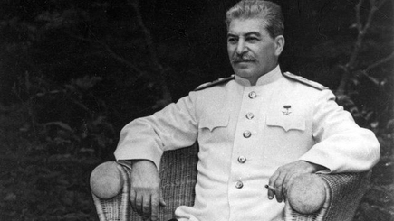 Сталин в 1941 году был готов отдать Гитлеру Прибалтику и Украину