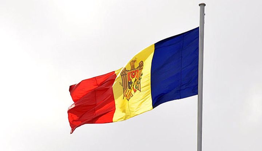 БОМ:  В будущий парламент  могут попасть 6 партий