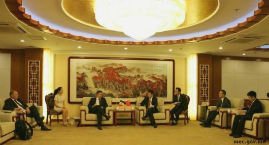 Китай готов инвестировать в молдавскую экономику