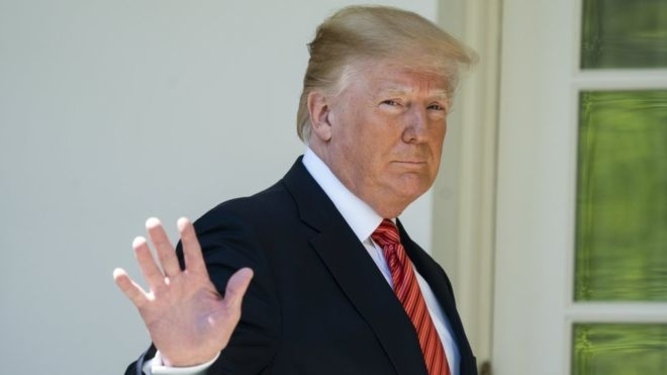 Конгрессмены попросили Нобелевский комитет дать Трампу премию