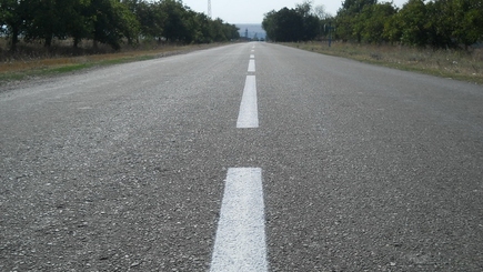 Главная причина плохих дорог в Молдове – воровство?