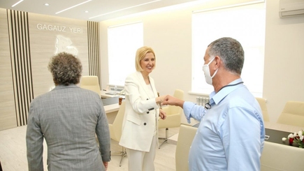 «Бездумные траты для Гагаузии, где 85% людей даже не имеют доступа к канализации». Сиркели о новом ремонте в кабинете Башкана