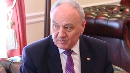Сегодня опять страна будет ждать слово президента