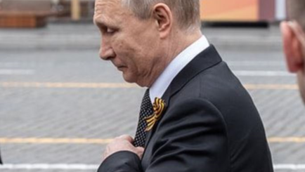 Путин перестал быть российским лидером