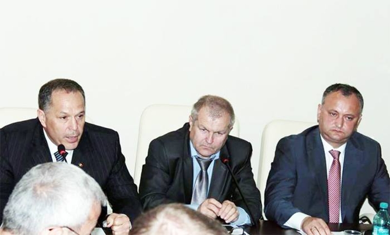 Социалисты предлагают срочные меры