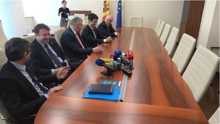 Встреча ACUM с ПСРМ в Парламенте так и не состоялась