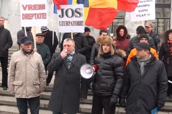 Рошка отказался принять участия в митинге 16 марта. Тулбуре покинул КЗКД…