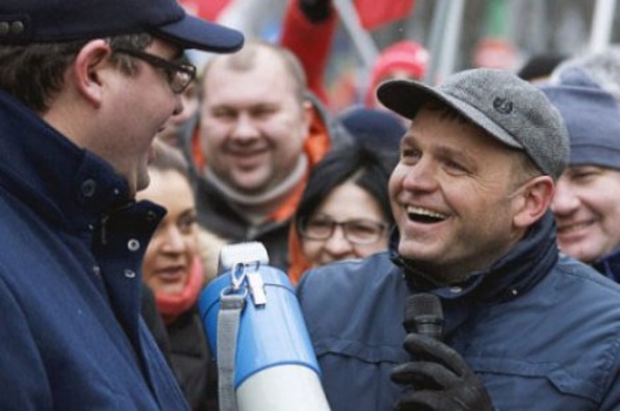 Нэстасе встает на защиту Усатого и боится, что его отправят в отставку