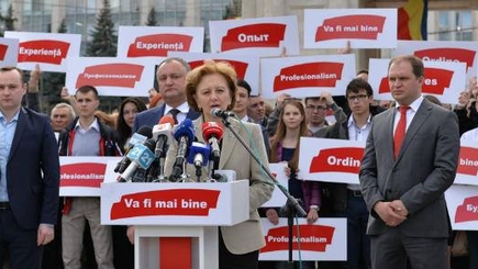 Социалисты используют лозунг ЛГБТ сообщества?