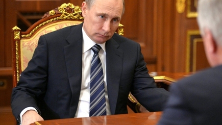 Путин призвал правительство подготовиться к безработице