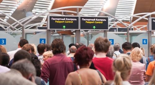 Через границу. Деньги на уклонистах