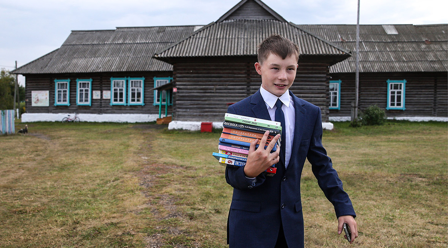 Счетная палата сообщила о резком сокращении числа школ в России