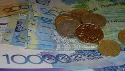 В Казахстане девальвирован тенге