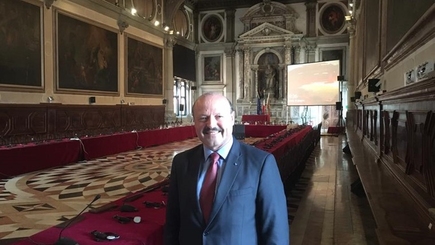 Новости из Венеции: Комиссия может переформулировать рекомендации по смешанной избирательной системе