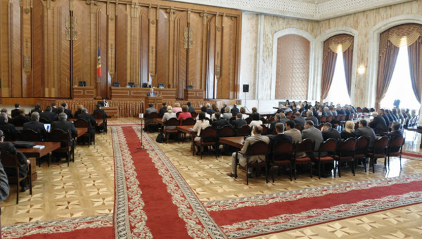 У Зубко компромат на молдавских политиков? Лупу требует сохранить доклад  Зубко в тайне