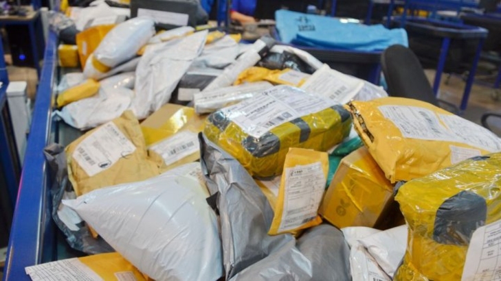 За посылки стоимостью выше 200 евро придется платить налог