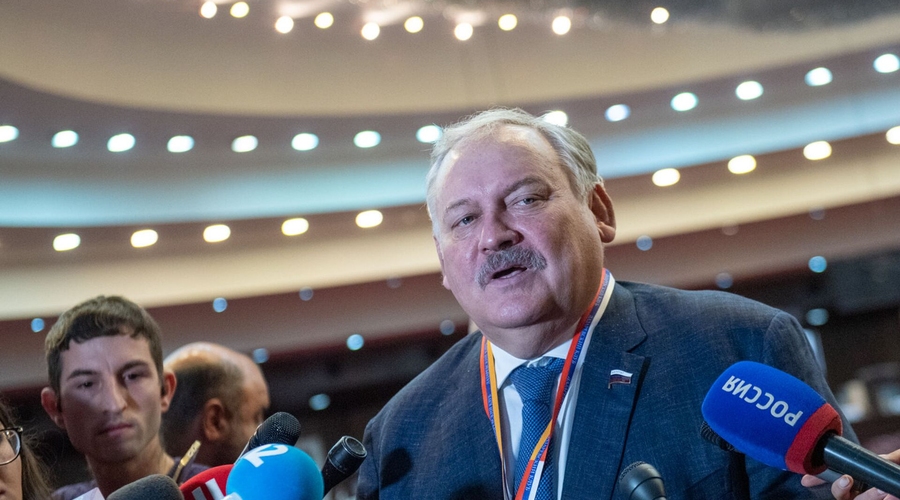 Казахстан не пустил депутат Госдумы