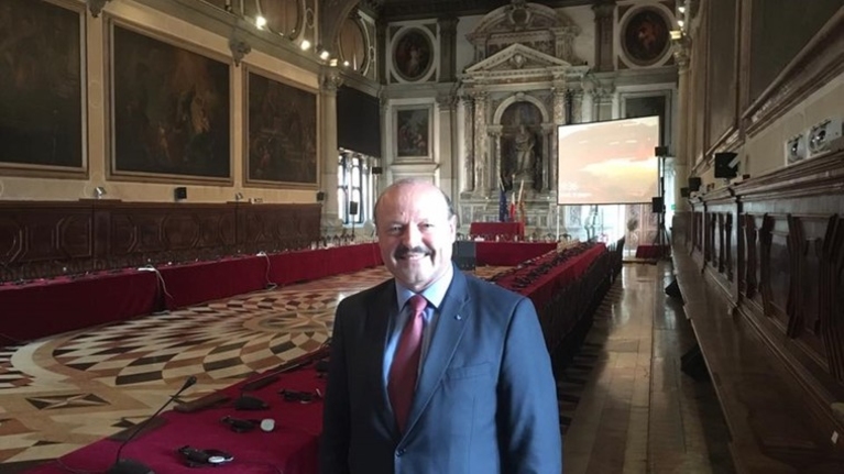 Новости из Венеции: Комиссия может переформулировать рекомендации по смешанной избирательной системе