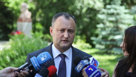 Меньше производим, больше импортируем