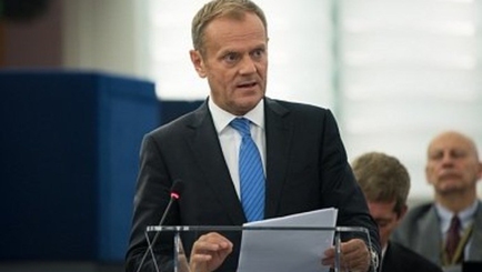 Туск отказался поздравлять Путина из-за отравления Скрипаля