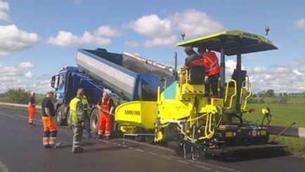 В РМ появятся монтажники стеклопакетов и асфальтоукладчики