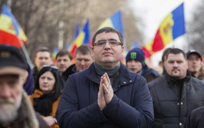 Игорь Додон пообещал должность для Ренато Усатого, если тот вернется в Молдову