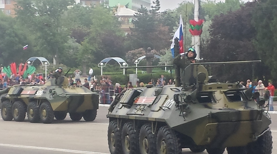 Российская армия приняла участие в параде в Тирасполе