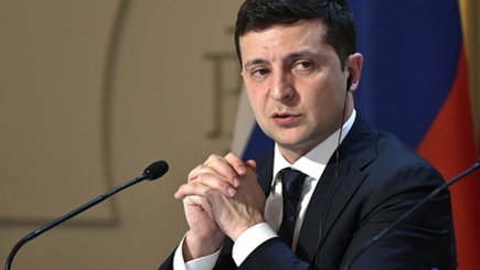 Зеленский ответил Путину на стишок «А у нас в квартире газ»