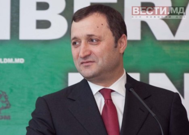 Странная логика Влада Филата: Лучше некомпетентный, но из Альянса…