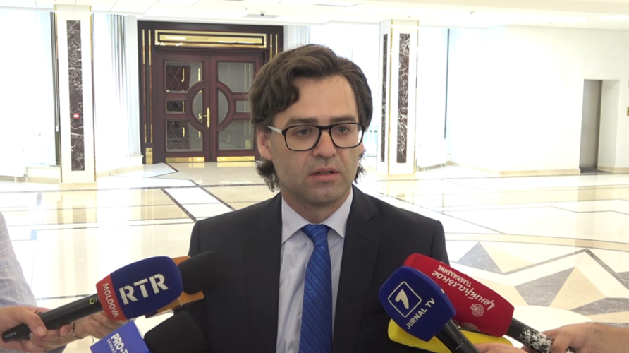 В Москве министр Н. Попеску будет «сверять часы» с С. Лавровым