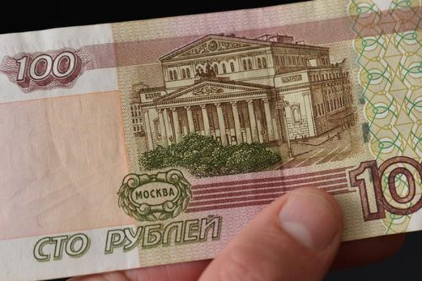 В Молдове рубли не запрещены. С ними просто не хотят работать!