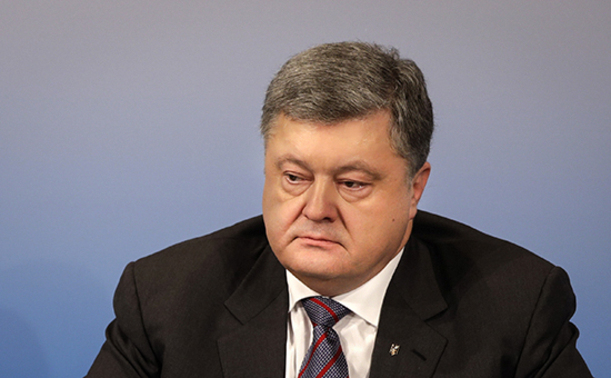 Порошенко отреагировал на признание Россией документов ДНР и ЛНР