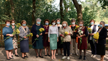 Майя САНДУ: 