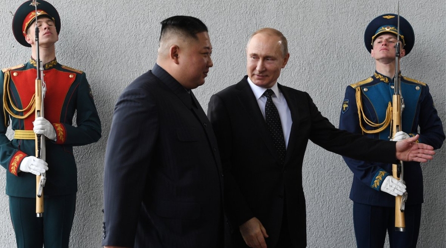 Путин стал шестым встретившимся с Ким Чен Ыном главой государства