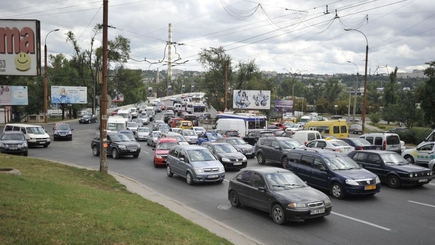 Муниципальные власти разработали план действий по упорядочению дорожного движения в столице