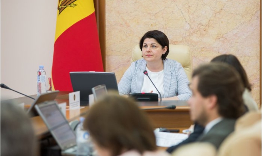 Власть и защита детей: что было и что будет