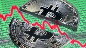 Биткоин рухнул на рекордные $12000 на фоне заявлений главы Минфина США